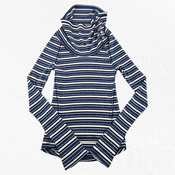 Free People Blue Striped Cape Cold Basic T-Shirt Long Sleeve Top Size Medium - Picture 1 of 11